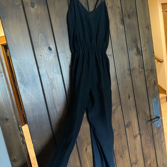 Lightweight black jumpsuit - Picture 1 of 2